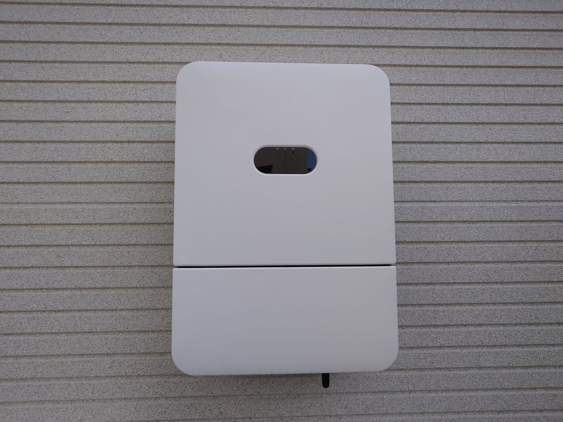 パワーコンディショナー　取付